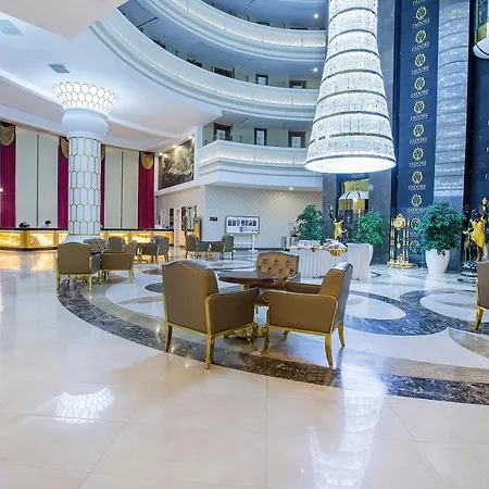 J'adore Deluxe & Ultra Hotell 5*