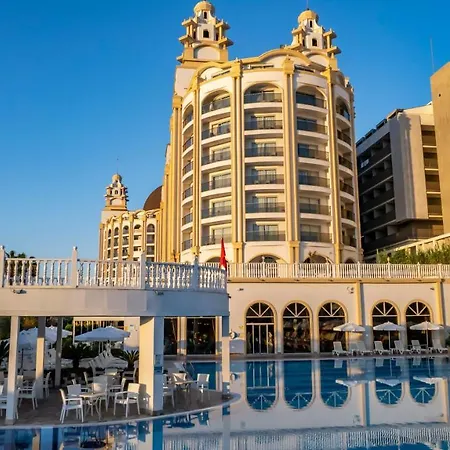 Hotell J'adore Deluxe & Ultra 5*