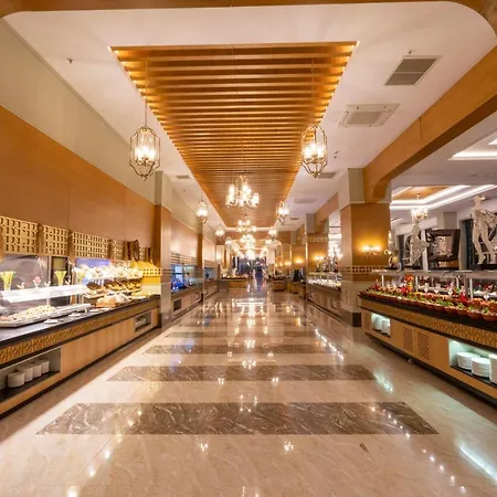 J'adore Deluxe & Ultra Hotel