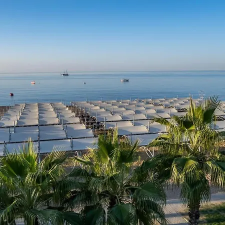 J'adore Deluxe & Ultra Side