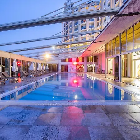 J'adore Deluxe & Ultra Hotel Sidé