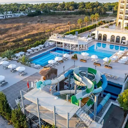 J'adore Deluxe & Ultra 5*