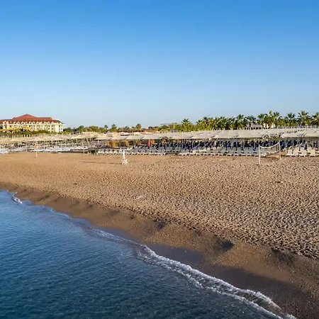 호텔 J'adore Deluxe & Ultra 5*